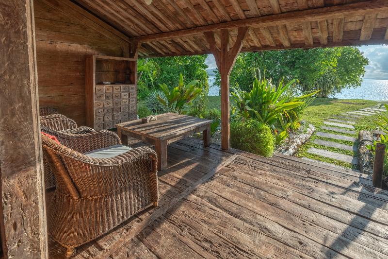 Ratua Private Island Resort Aimbuei Bay Exterior photo